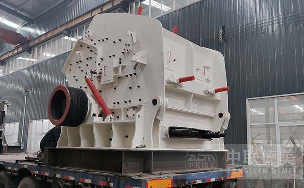 河南反擊式破碎機現場視頻圖片