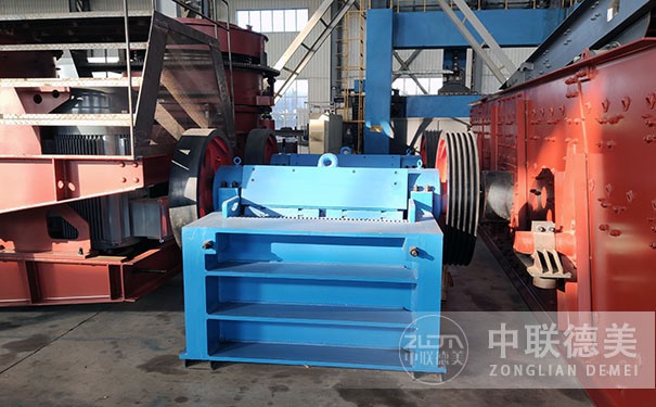 雙輥破碎機(jī)多少錢(qián)一臺(tái)?