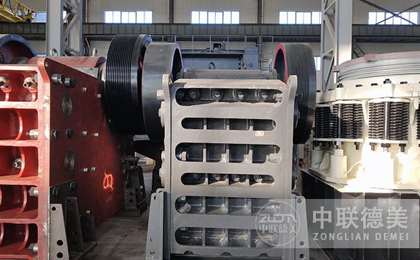 移動(dòng)破碎機(jī)哪個(gè)牌子好？