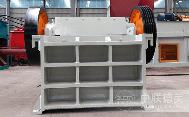 反擊破碎機型號參數