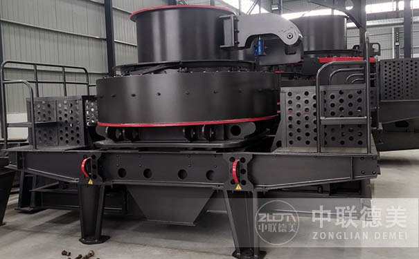 立軸式破碎機(jī)