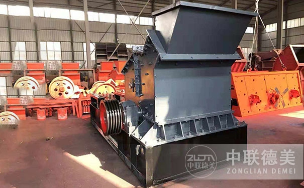 青石制砂機(jī)